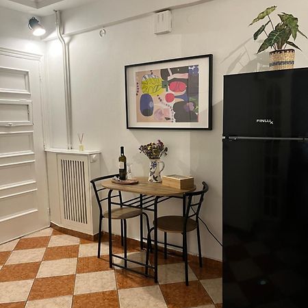 Quiet Apartment With Garden View In Kolonaki 雅典 外观 照片