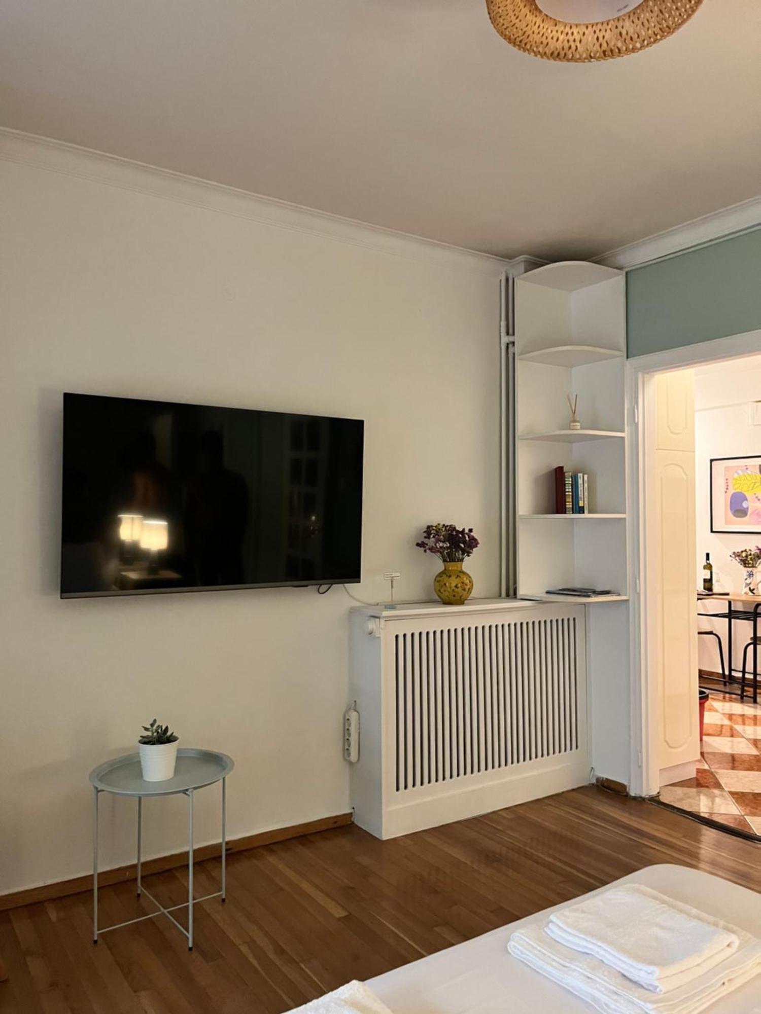 Quiet Apartment With Garden View In Kolonaki 雅典 外观 照片